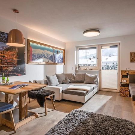 Royal Waldfeld Apartamento Mayrhofen Exterior foto