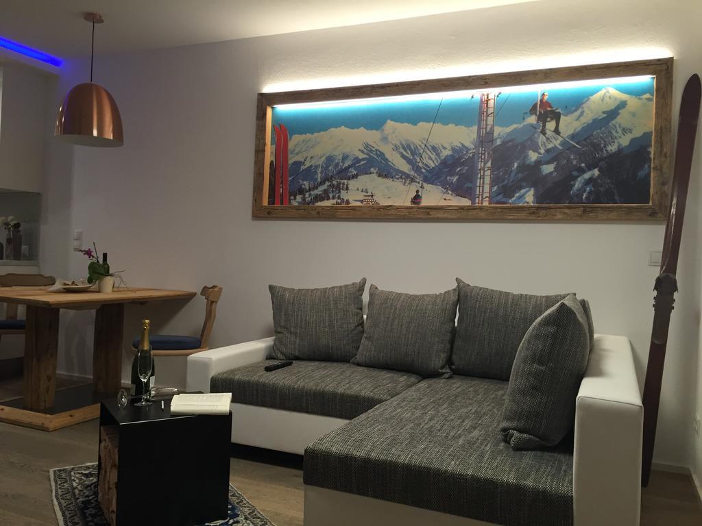 Royal Waldfeld Apartamento Mayrhofen Exterior foto